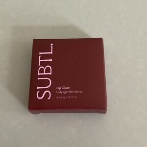 Subtl Beauty Staks Lip Glaze Unfiltered